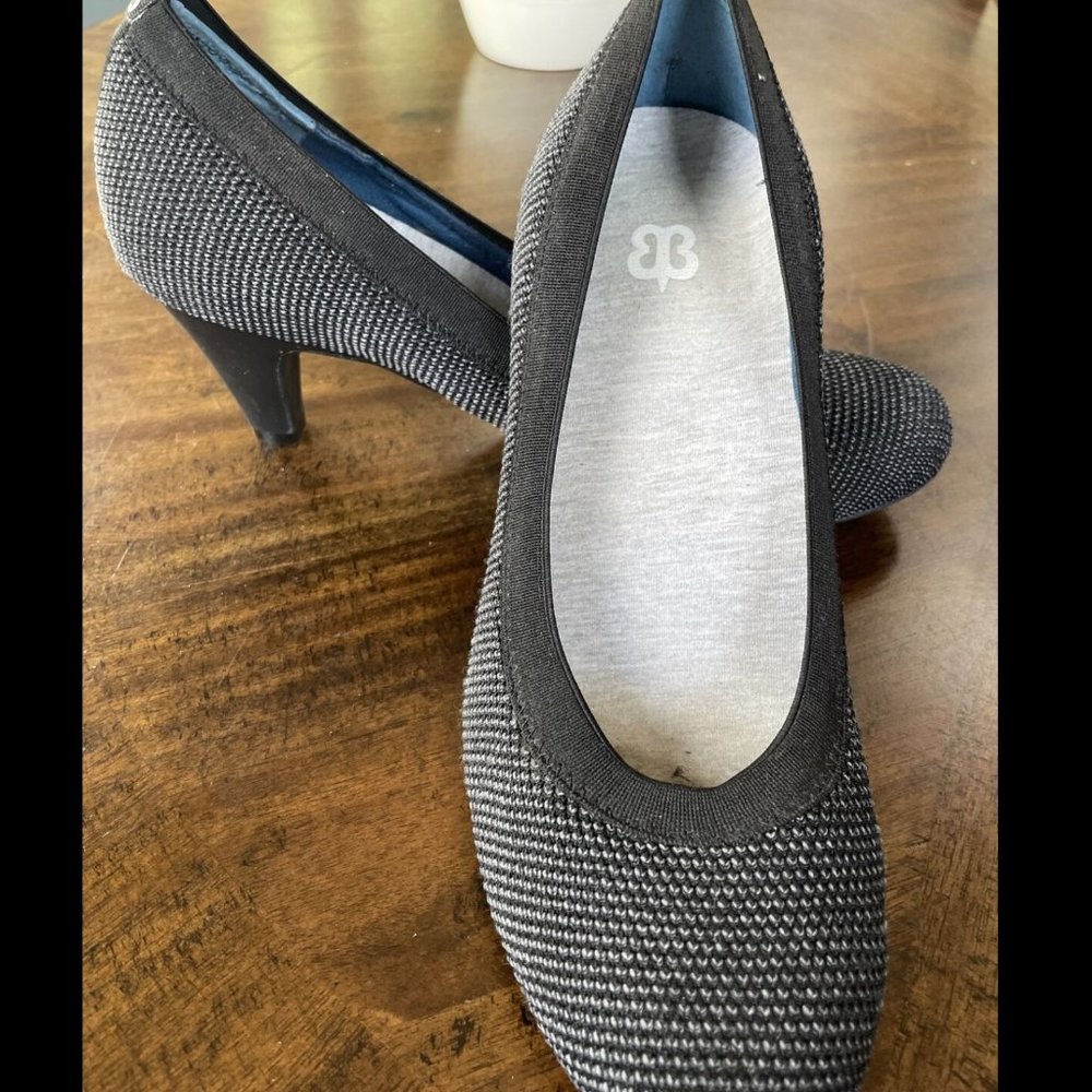 Betabrand Late To The Gate Comfort Travel Heels Gray Size 10